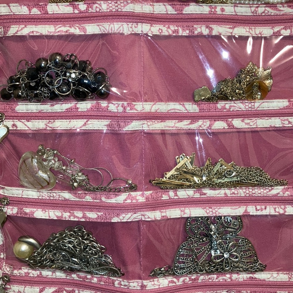 COMMENT FOR DETAILS!! - Picture 5 of 8